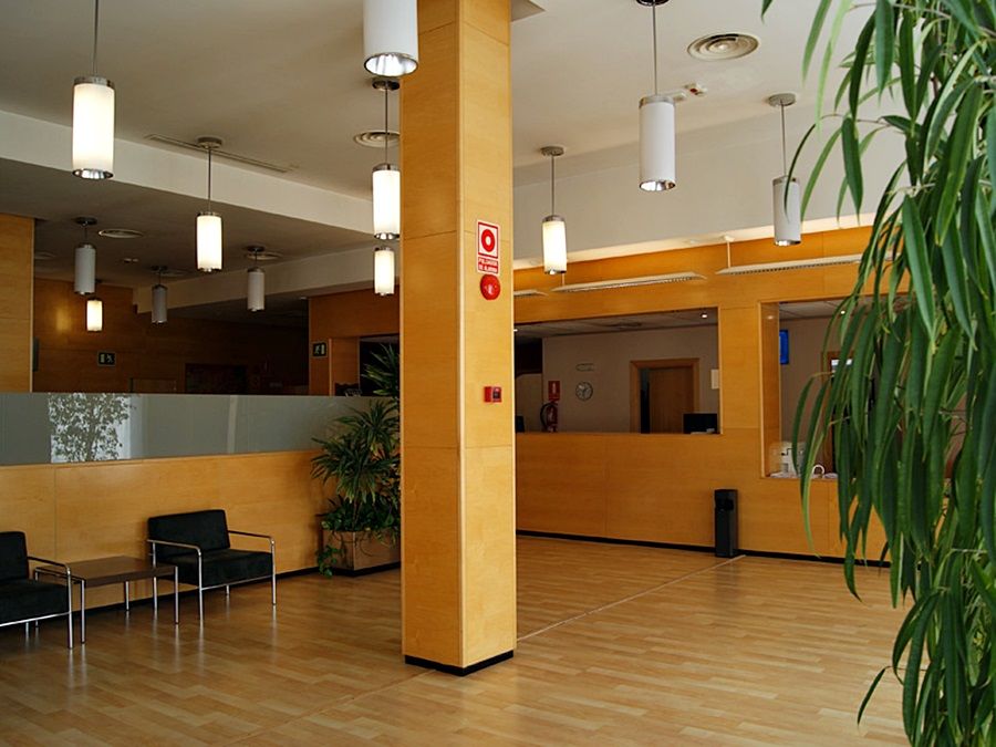 Hotel Yit Ciudad De Сарагоса Экстерьер фото